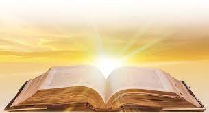 La imagen tiene un atributo ALT vacío; su nombre de archivo es biblia.jpg